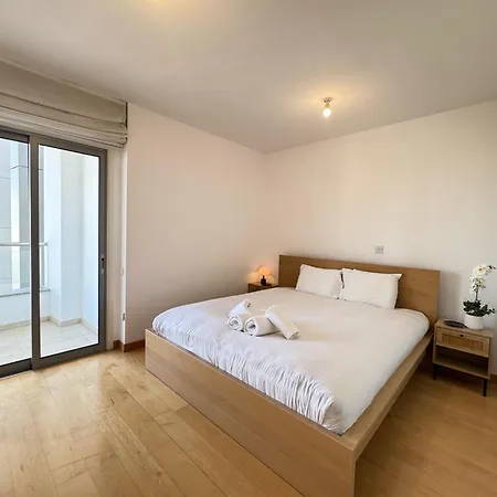 Appartement In - Spacious Balcony Nicosie