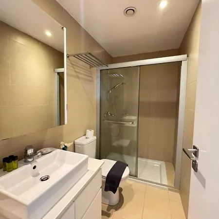 In - Spacious Balcony Appartement *