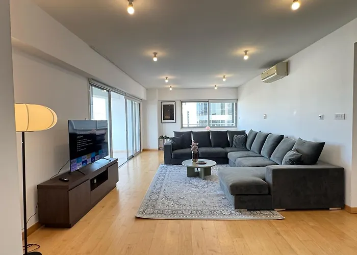 In - Spacious Balcony Appartement *