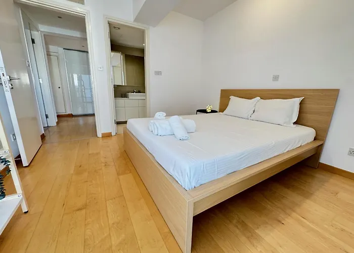 Appartement In - Spacious Balcony *